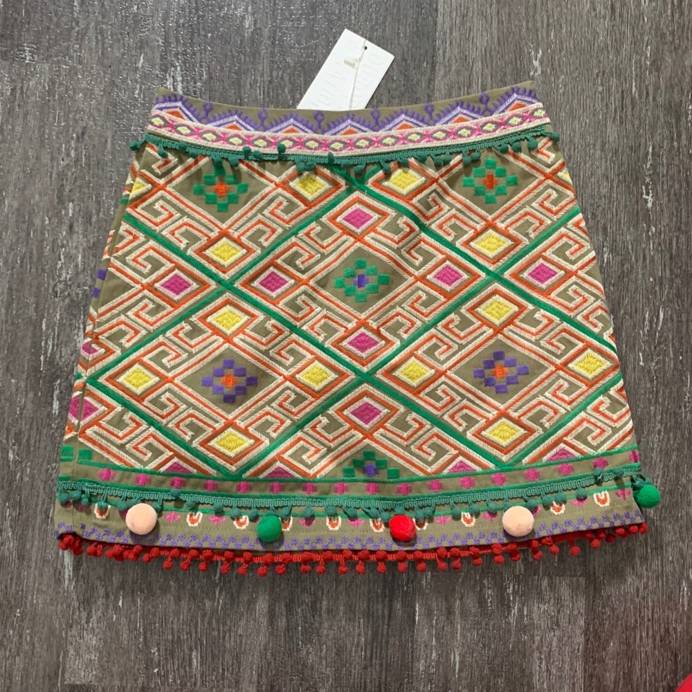 OUROPEANZTATION Embroidered Pom Pom Trim A Line Skirt Olive Green Size S
